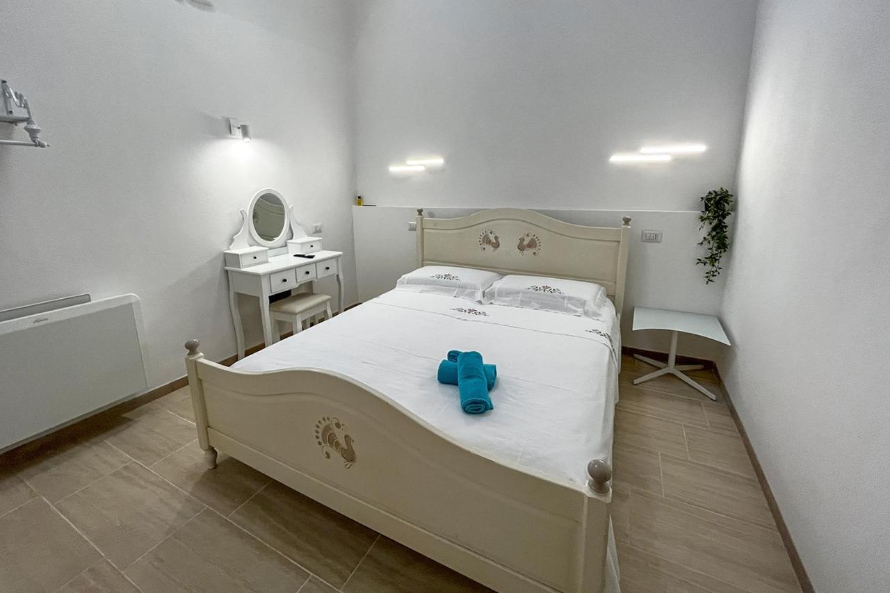 B&B Dimora Orru - Uva 까브라스 외부 사진